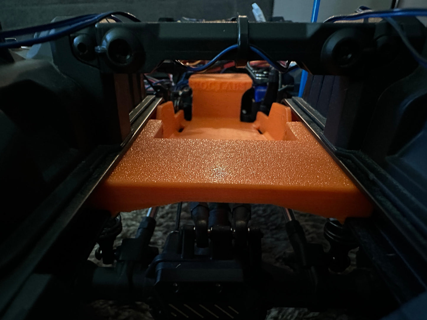 traxxas trx4 lcg battery tray