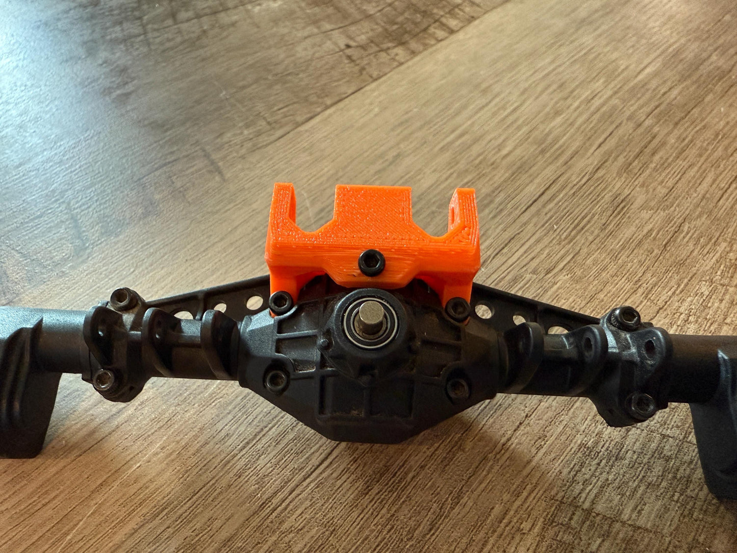 Axial Capra UTB 18 Link Riser