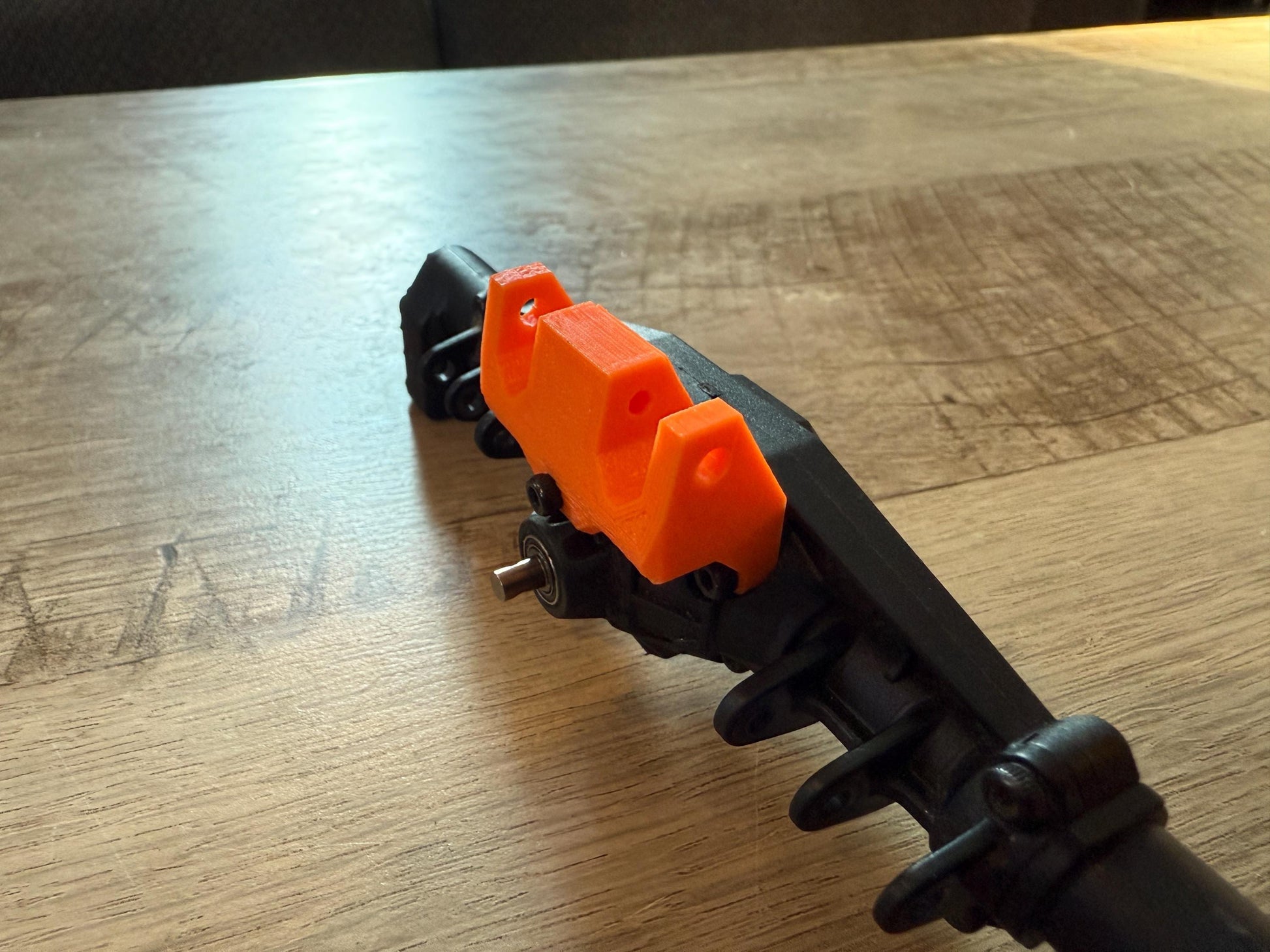 Axial Capra UTB 18 Link Riser